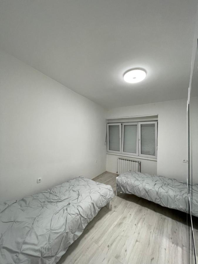 Modern & Cozy 2-Bedroom Vacation Home In Sarajewo Zewnętrze zdjęcie