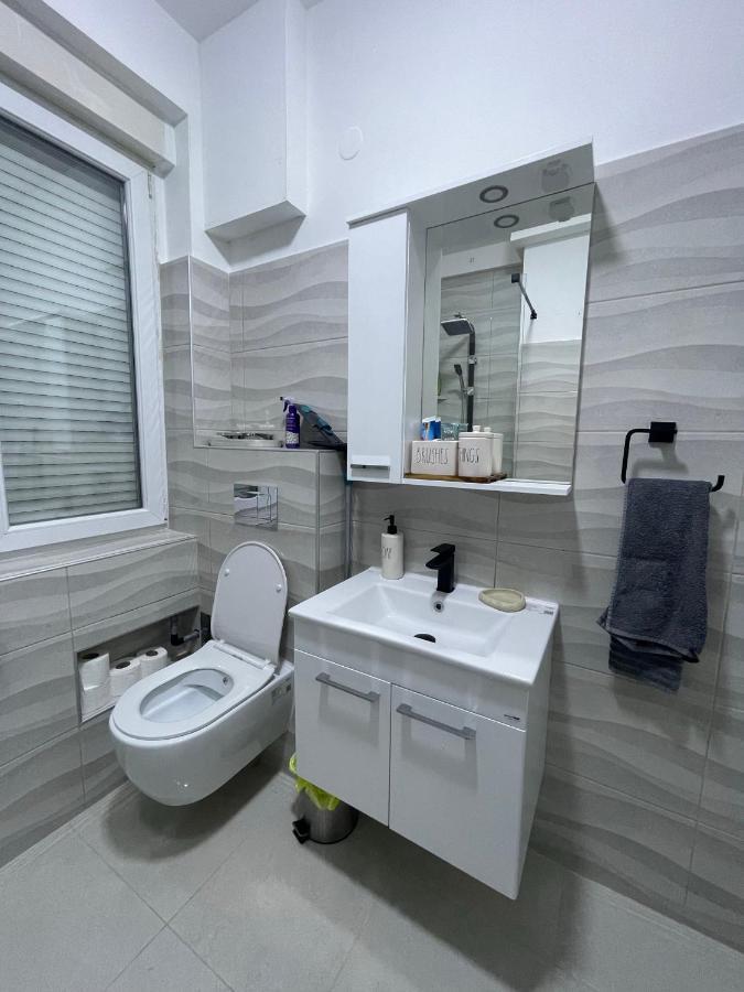Modern & Cozy 2-Bedroom Vacation Home In Sarajewo Zewnętrze zdjęcie